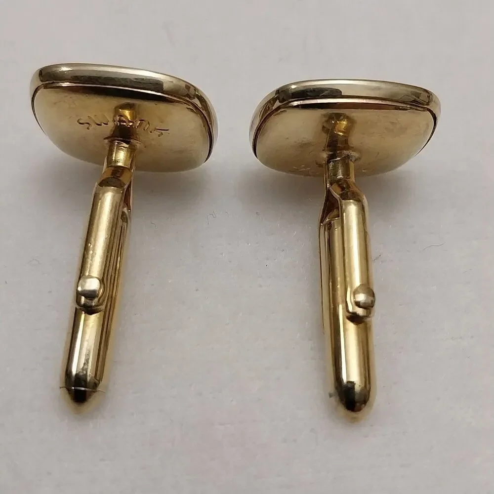Vintage Swank Mother Of Pearl Cufflinks Gold Tone Jewelry #J220